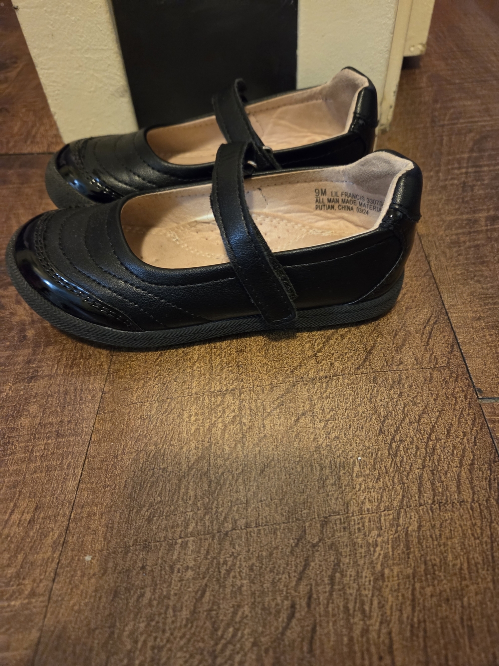 Black Girls' Mary Jane Dress Shoes - Picture 2 of 2